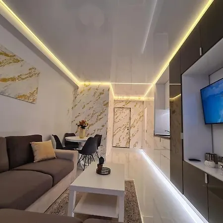 Luxury Studio By The * Constanta